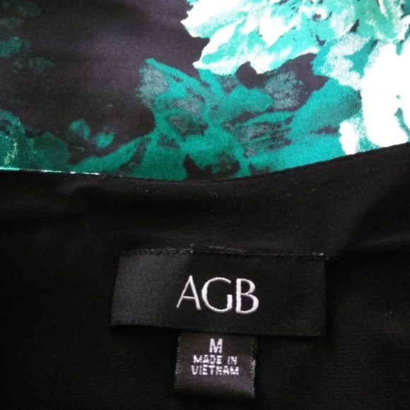 AGB Floral Blouse With Black Tank Cami - Picture 9 of 9